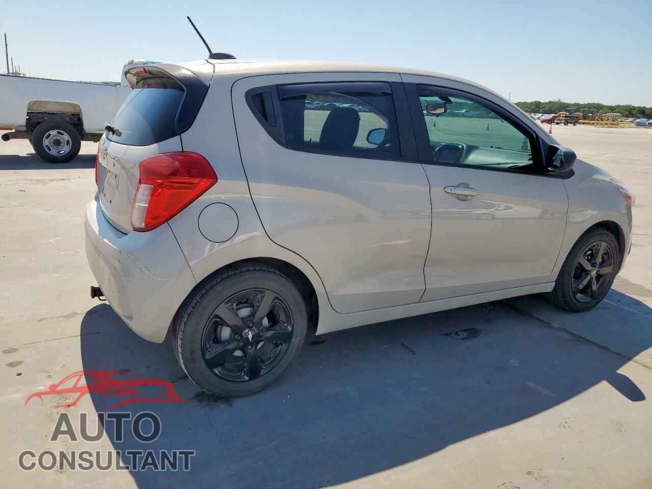 CHEVROLET SPARK 2017 - KL8CB6SA9HC784763