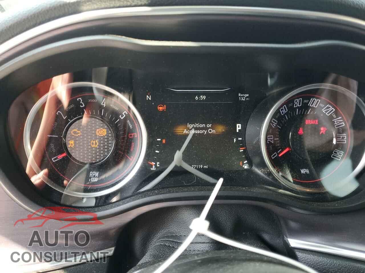 DODGE CHALLENGER 2018 - 2C3CDZFJ9JH334079