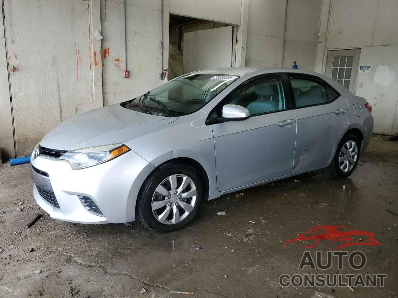 TOYOTA COROLLA 2015 - 5YFBURHE5FP282409
