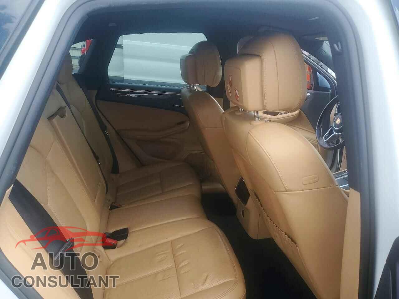 PORSCHE MACAN 2017 - WP1AA2A59HLB02218