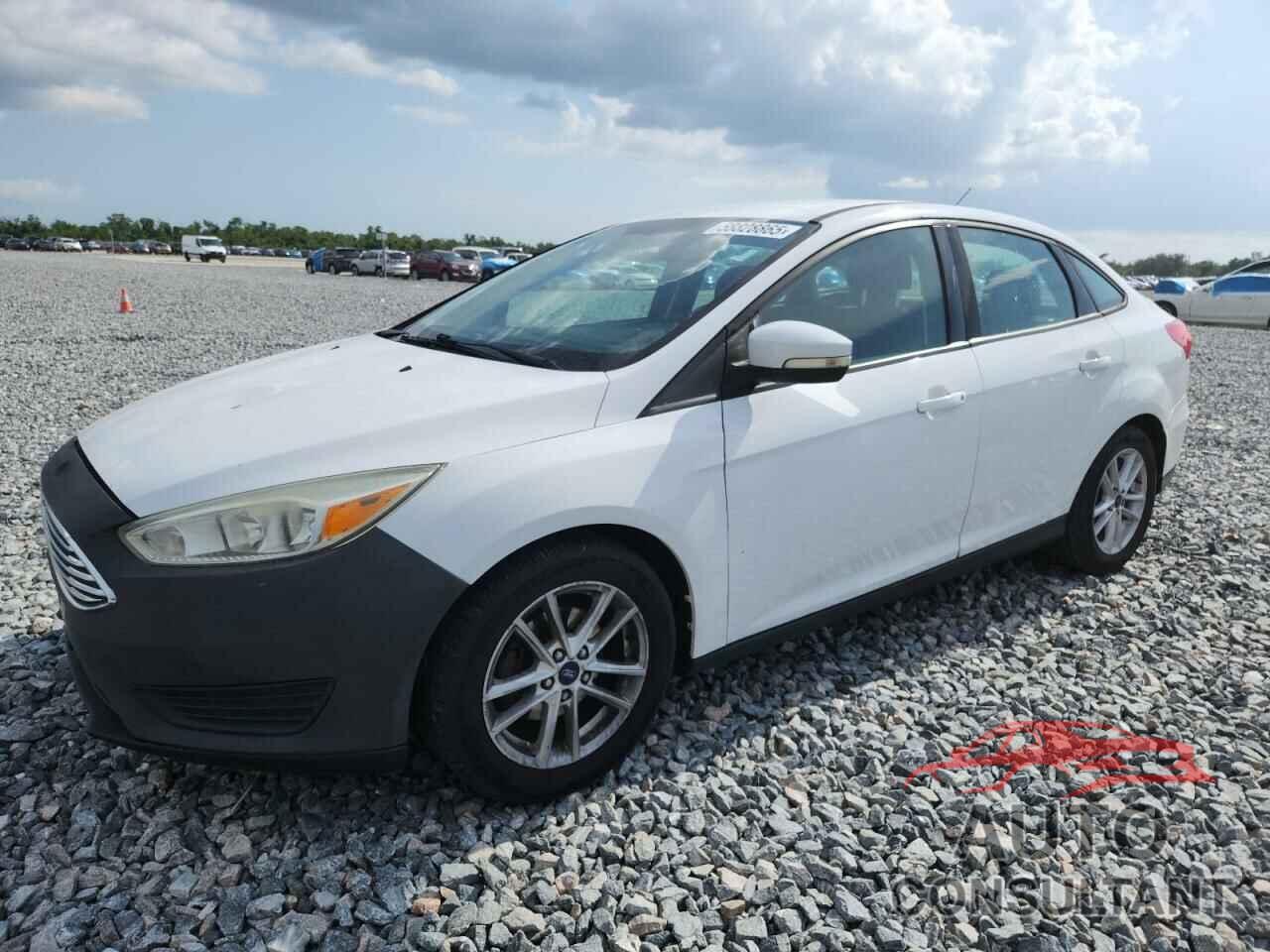 FORD FOCUS 2015 - 1FADP3F26FL276350