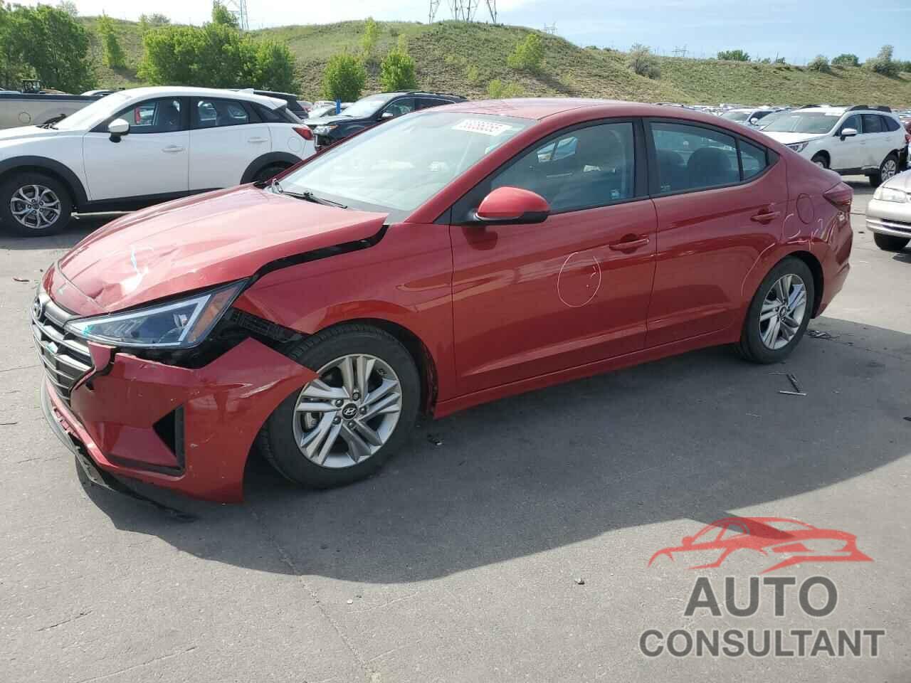 HYUNDAI ELANTRA 2019 - KMHD84LF8KU817516