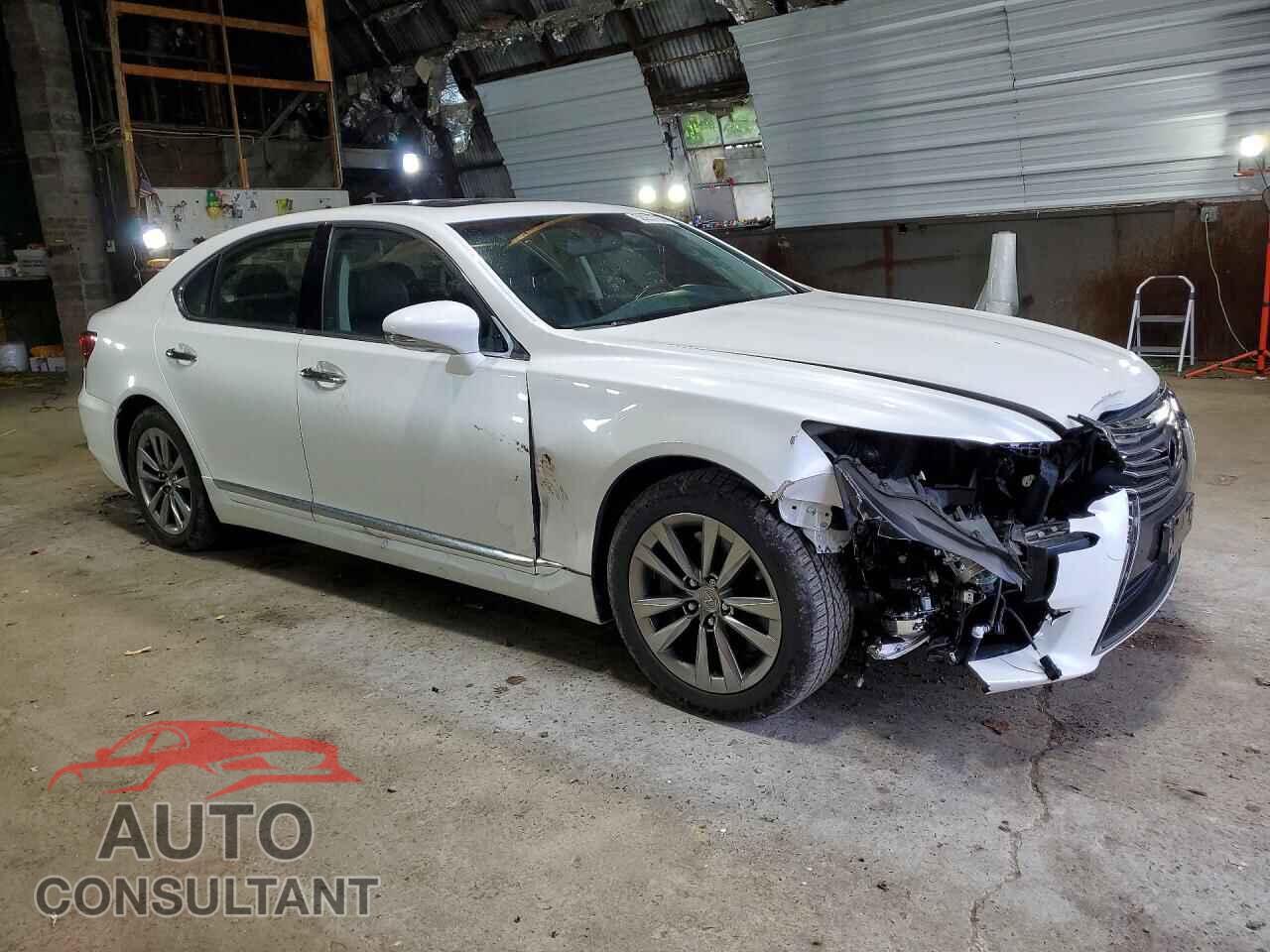 LEXUS LS460 2014 - JTHCL5EF4E5021554
