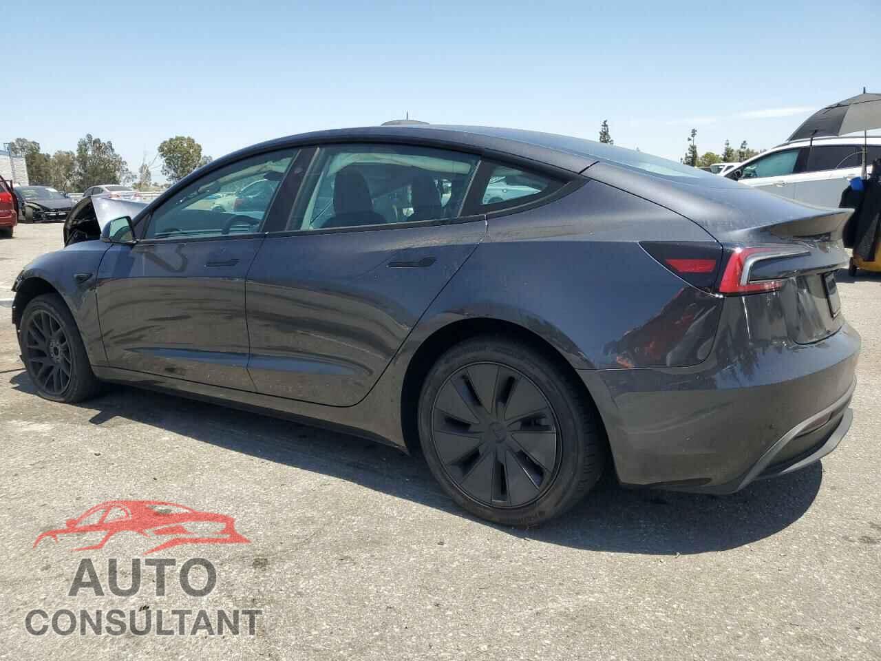 TESLA MODEL 3 2024 - 5YJ3E1EA2RF727628