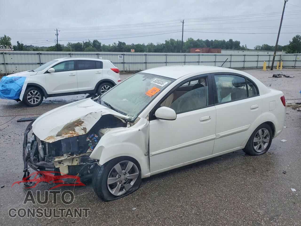 KIA RIO 2011 - KNADH4A31B6873022