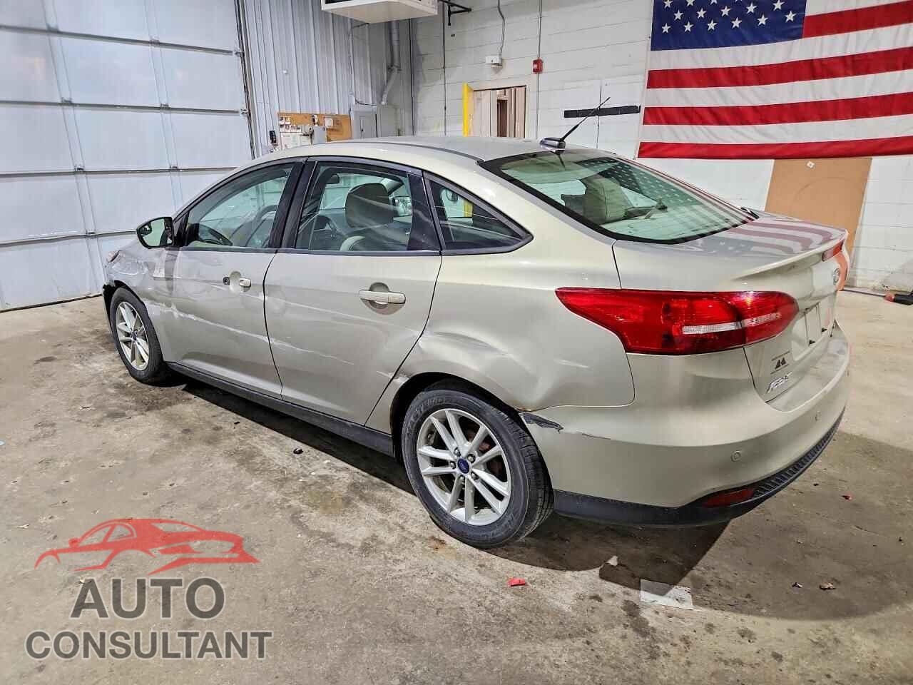 FORD FOCUS 2015 - 1FADP3F21FL246916