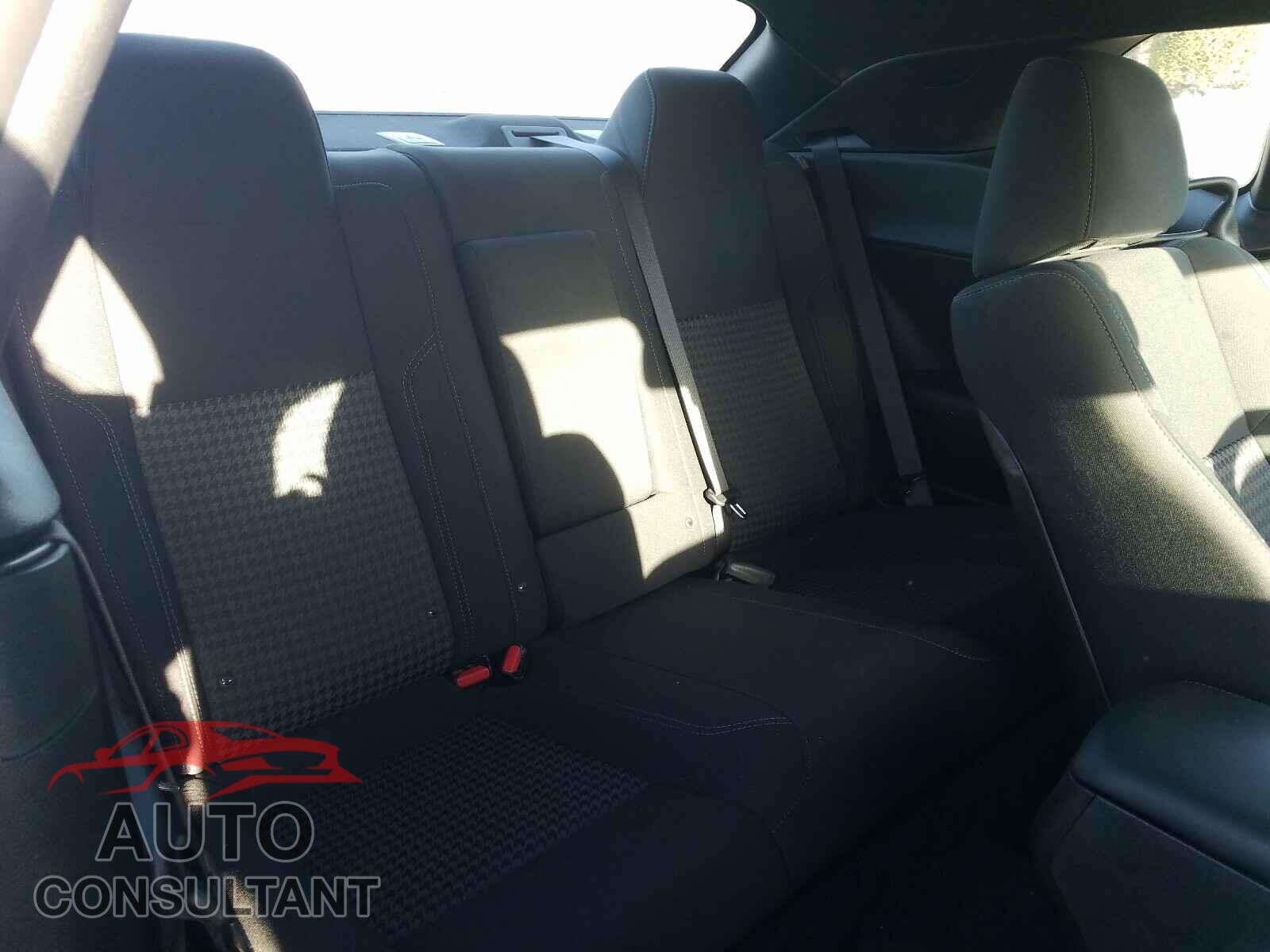 DODGE CHALLENGER 2019 - 2C3CDZAG4KH677623