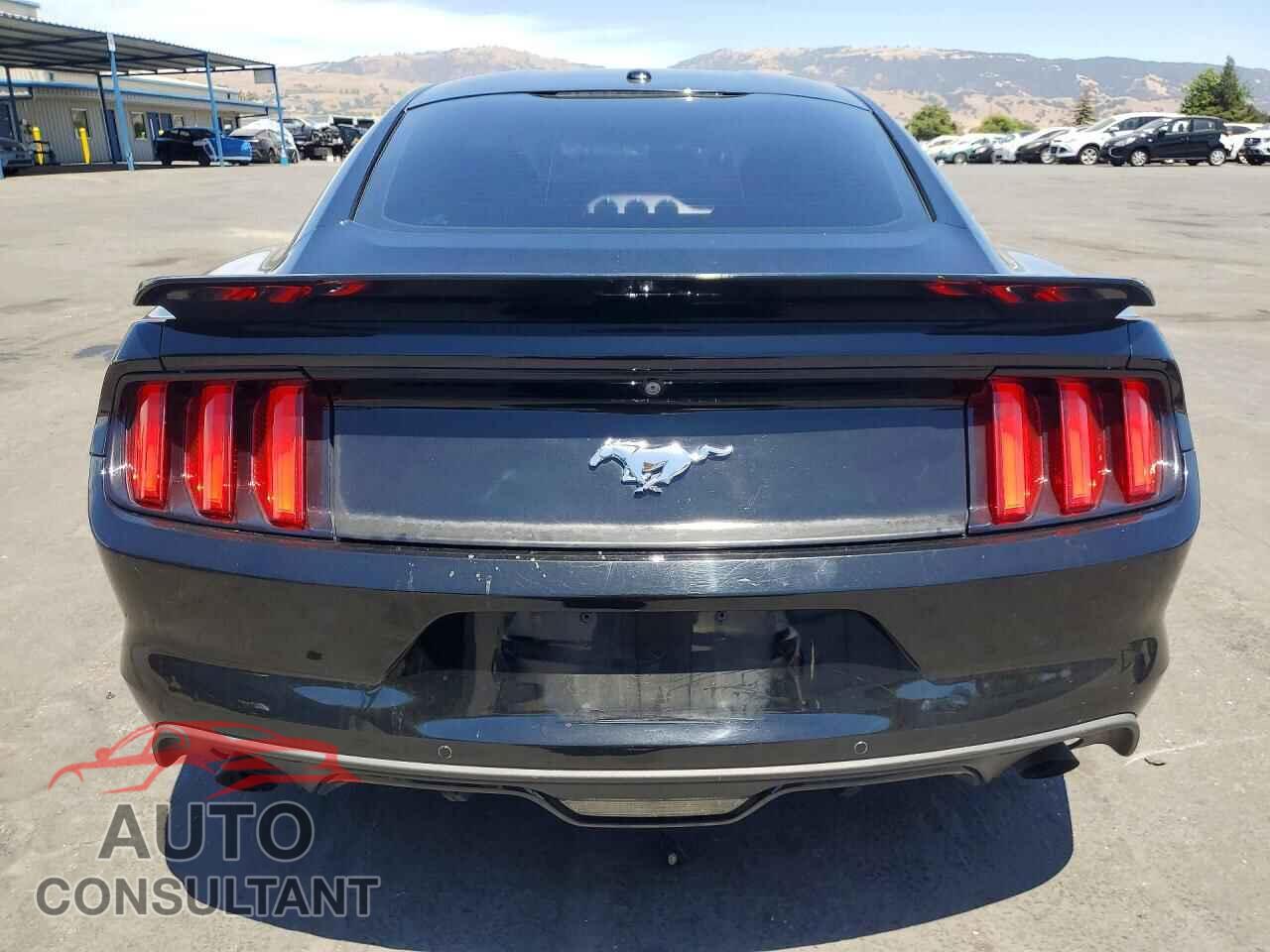 FORD MUSTANG 2015 - 1FA6P8TH2F5382684