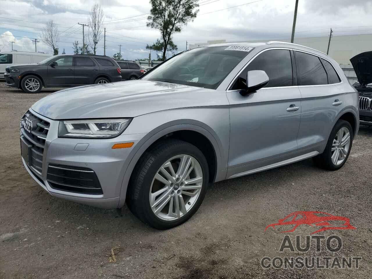 AUDI Q5 2018 - WA1BNAFY3J2087485