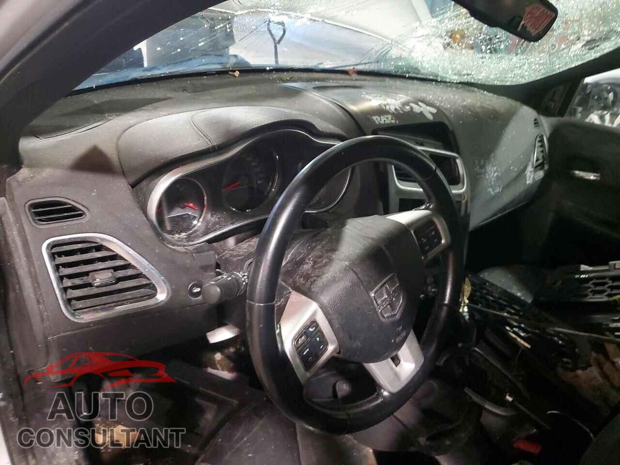 DODGE AVENGER 2011 - 1B3BD2FGXBN572293