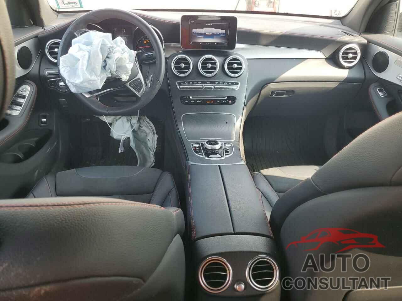 MERCEDES-BENZ GLC-CLASS 2019 - WDC0G6EB8KF659074