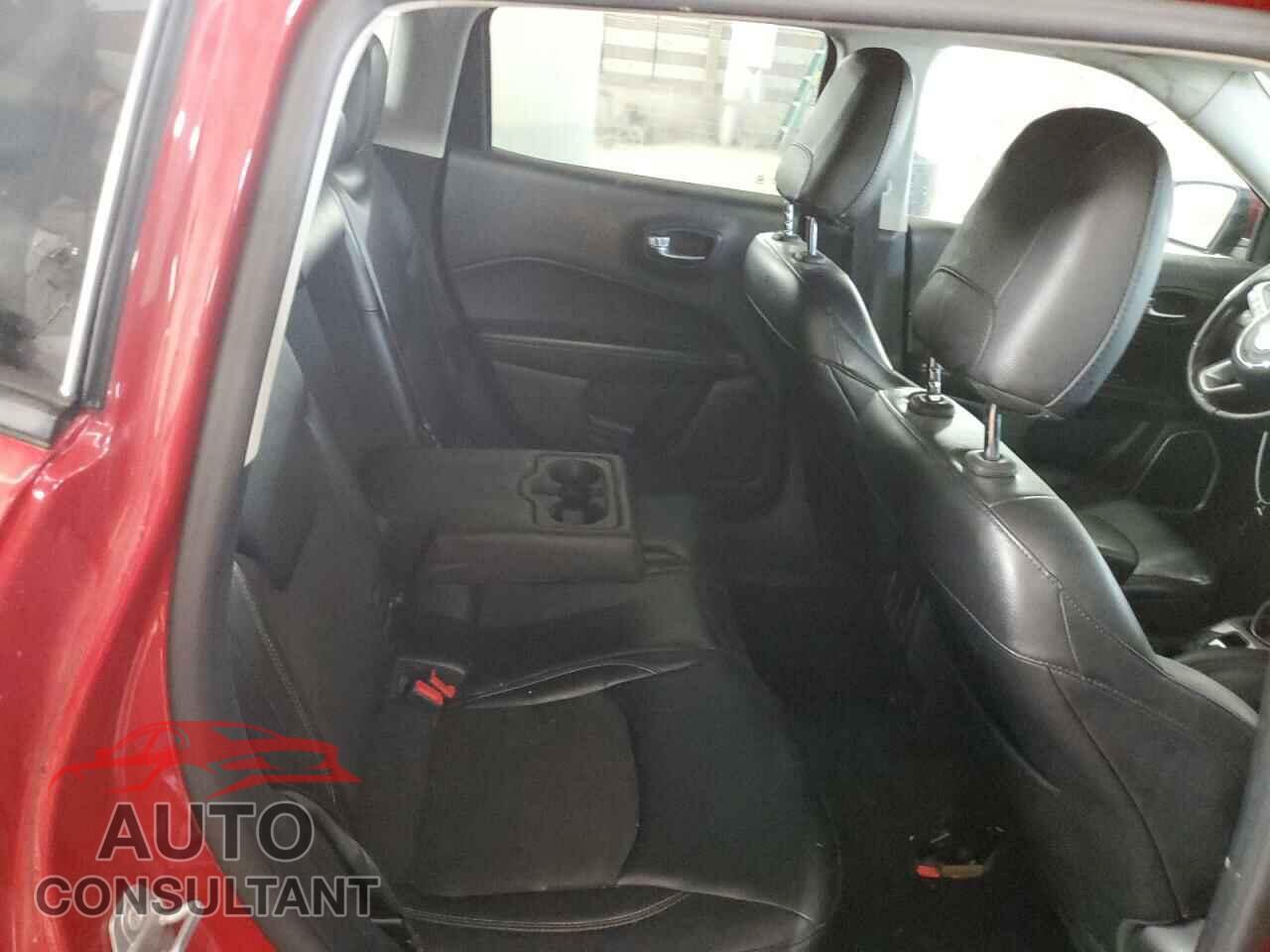JEEP COMPASS 2018 - 3C4NJDBB2JT104907