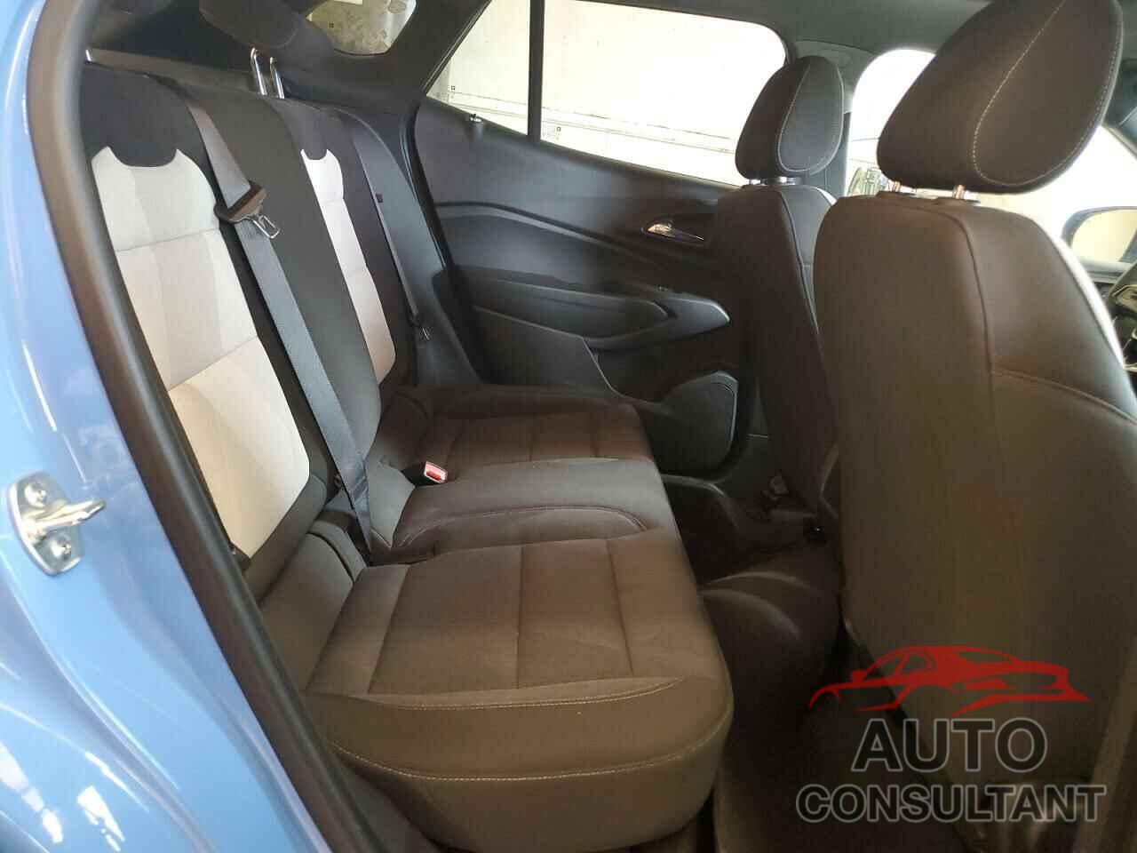 CHEVROLET TRAX 1RS 2024 - KL77LGE24RC121521