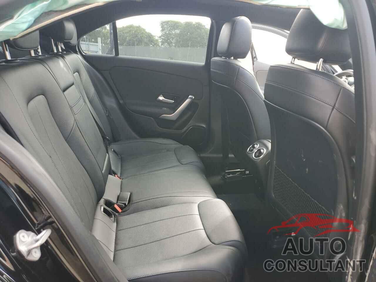 MERCEDES-BENZ A-CLASS 2021 - W1K3G4EB1MJ308004