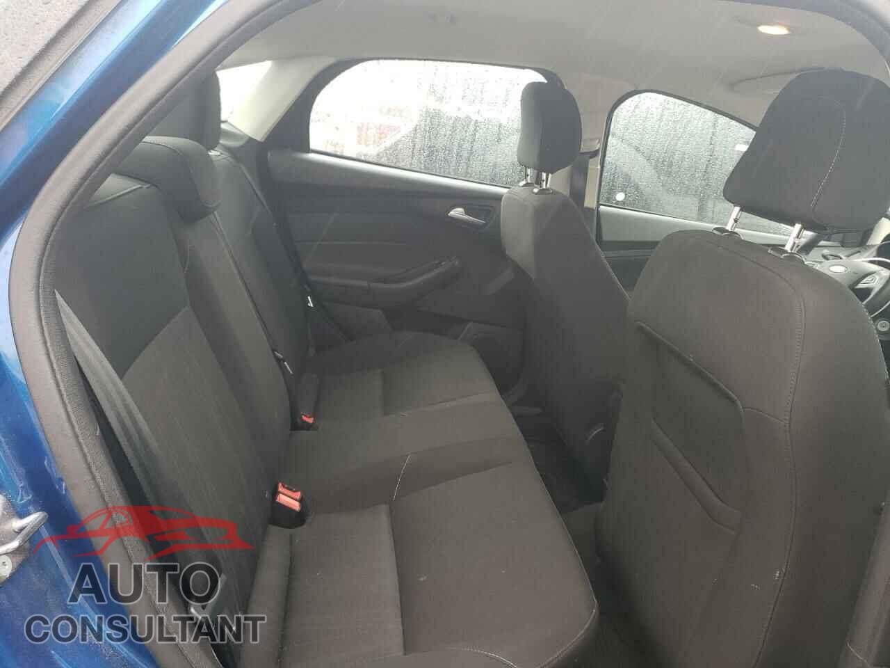 FORD FOCUS 2018 - 1FADP3F29JL258787