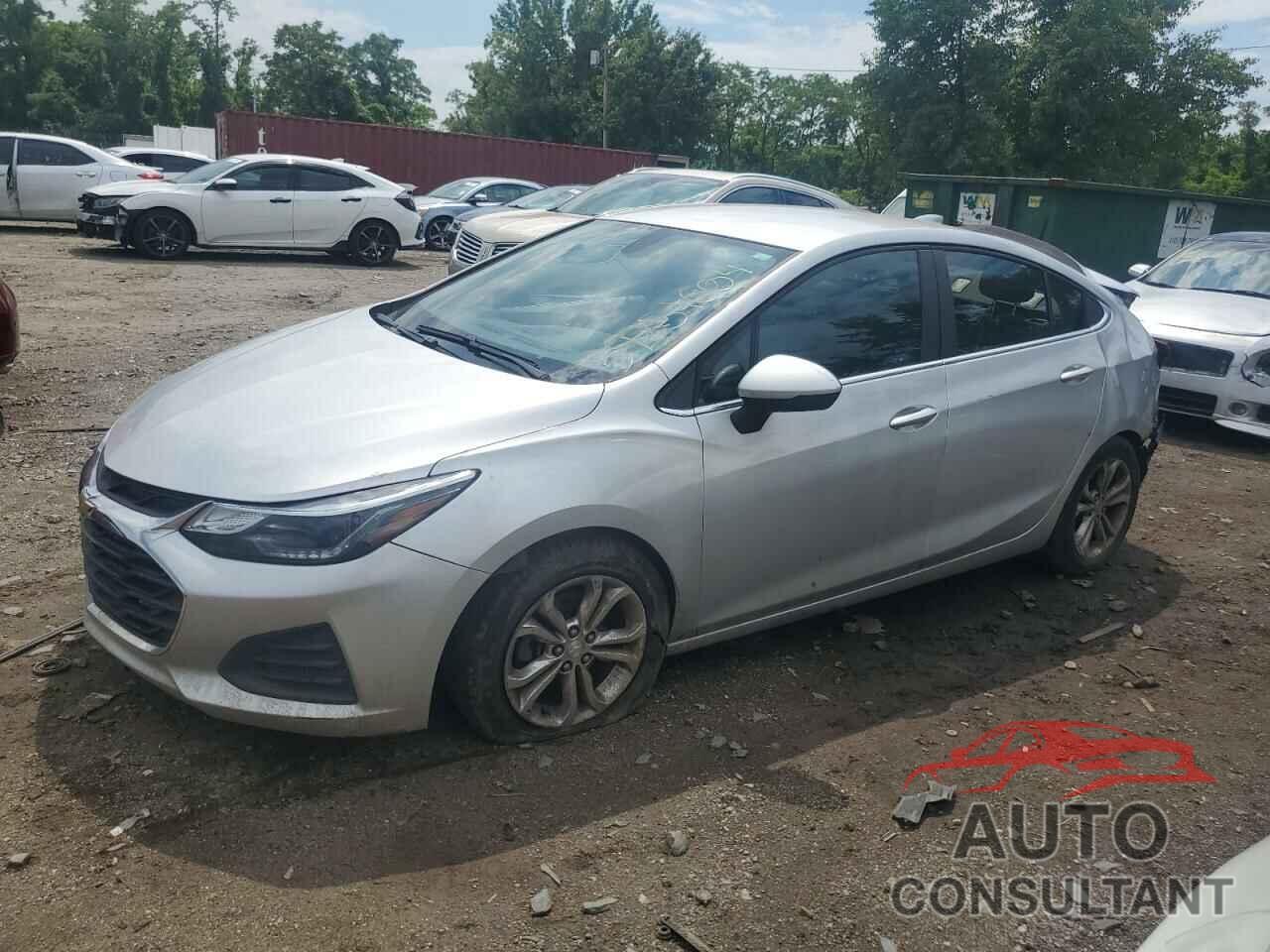 CHEVROLET CRUZE 2019 - 1G1BE5SMXK7120365