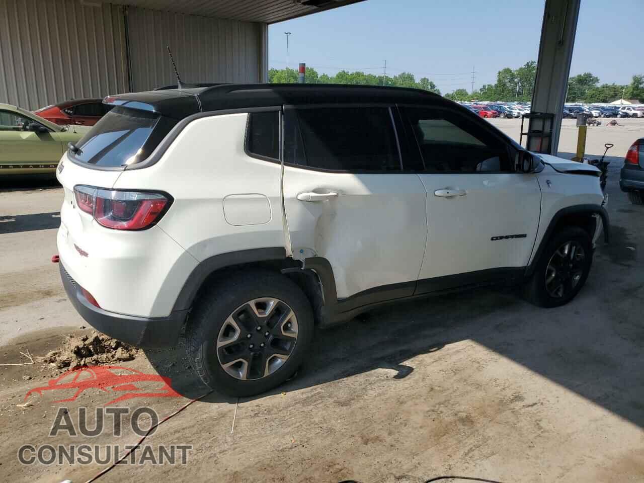 JEEP COMPASS 2018 - 3C4NJDDB3JT129652