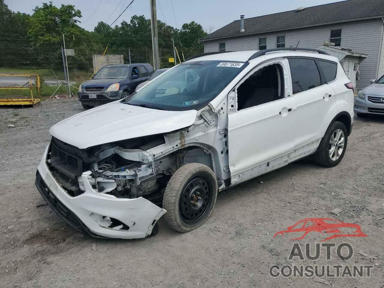 FORD ESCAPE 2018 - 1FMCU9GD0JUA93901