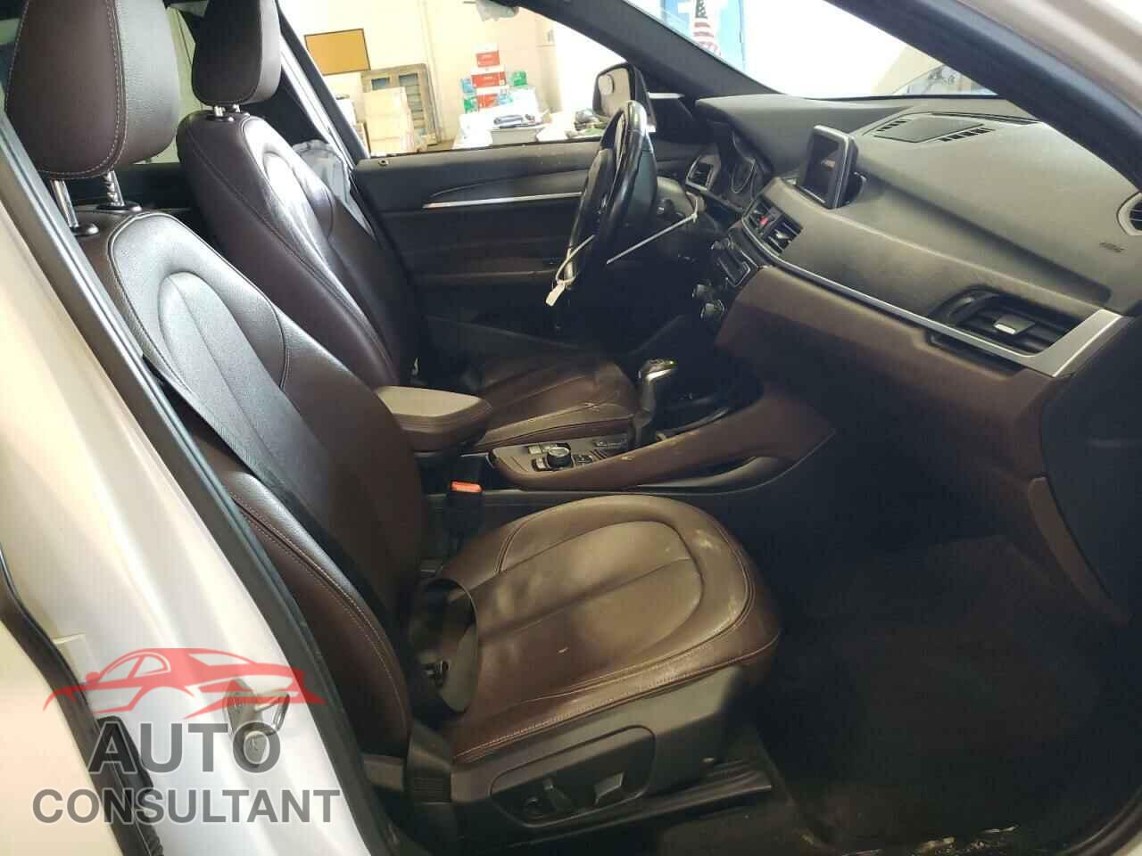 BMW X1 2017 - WBXHT3C31H5F70871