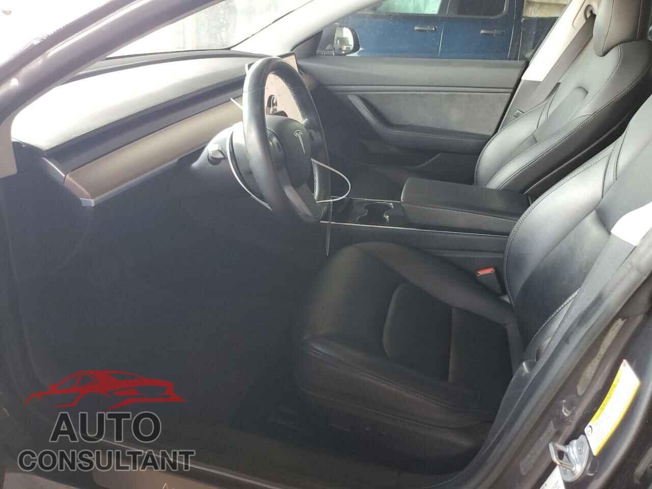 TESLA MODEL 3 2019 - 5YJ3E1EA8KF400205