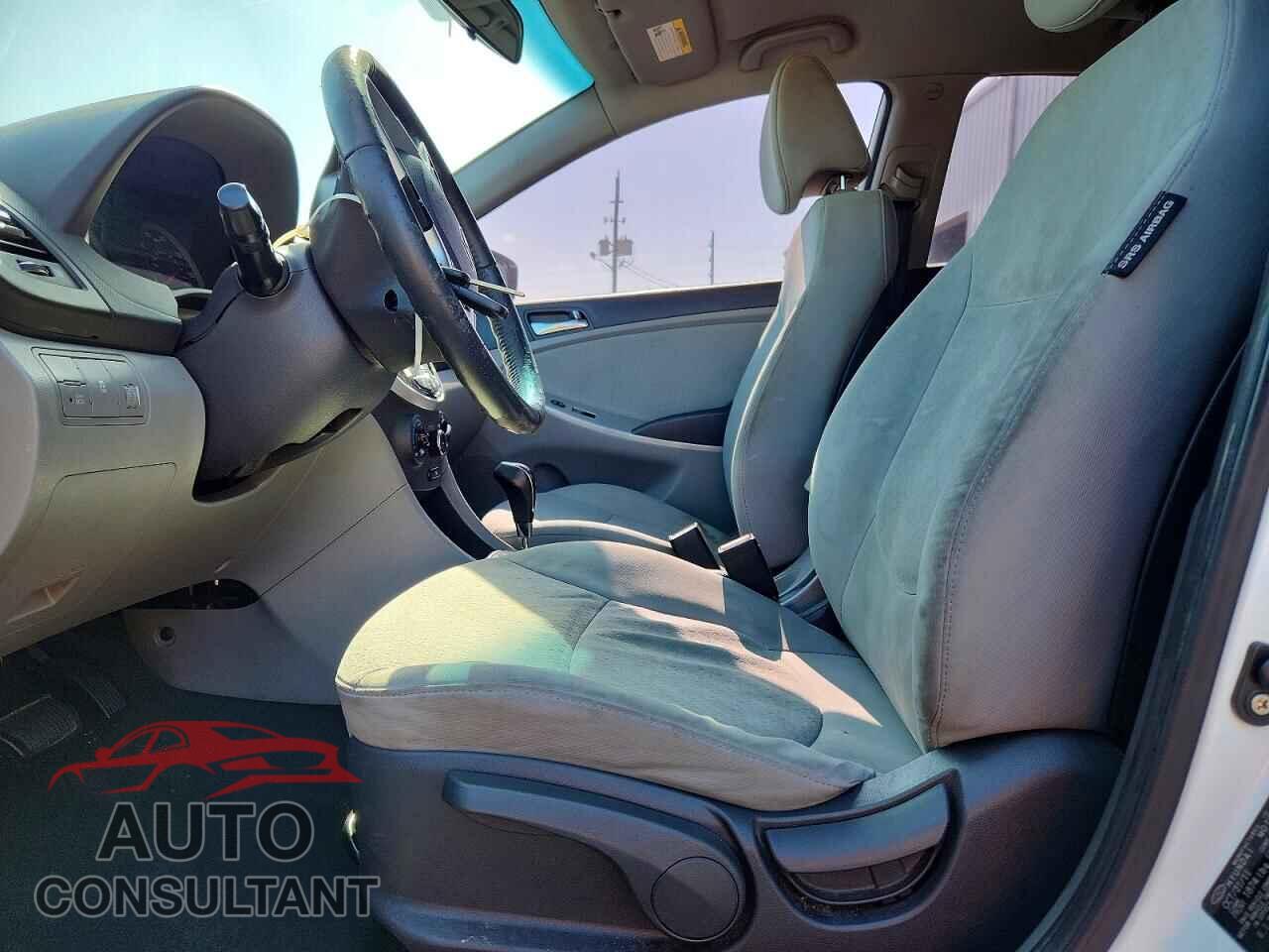 HYUNDAI ACCENT 2012 - KMHCU5AE3CU031745