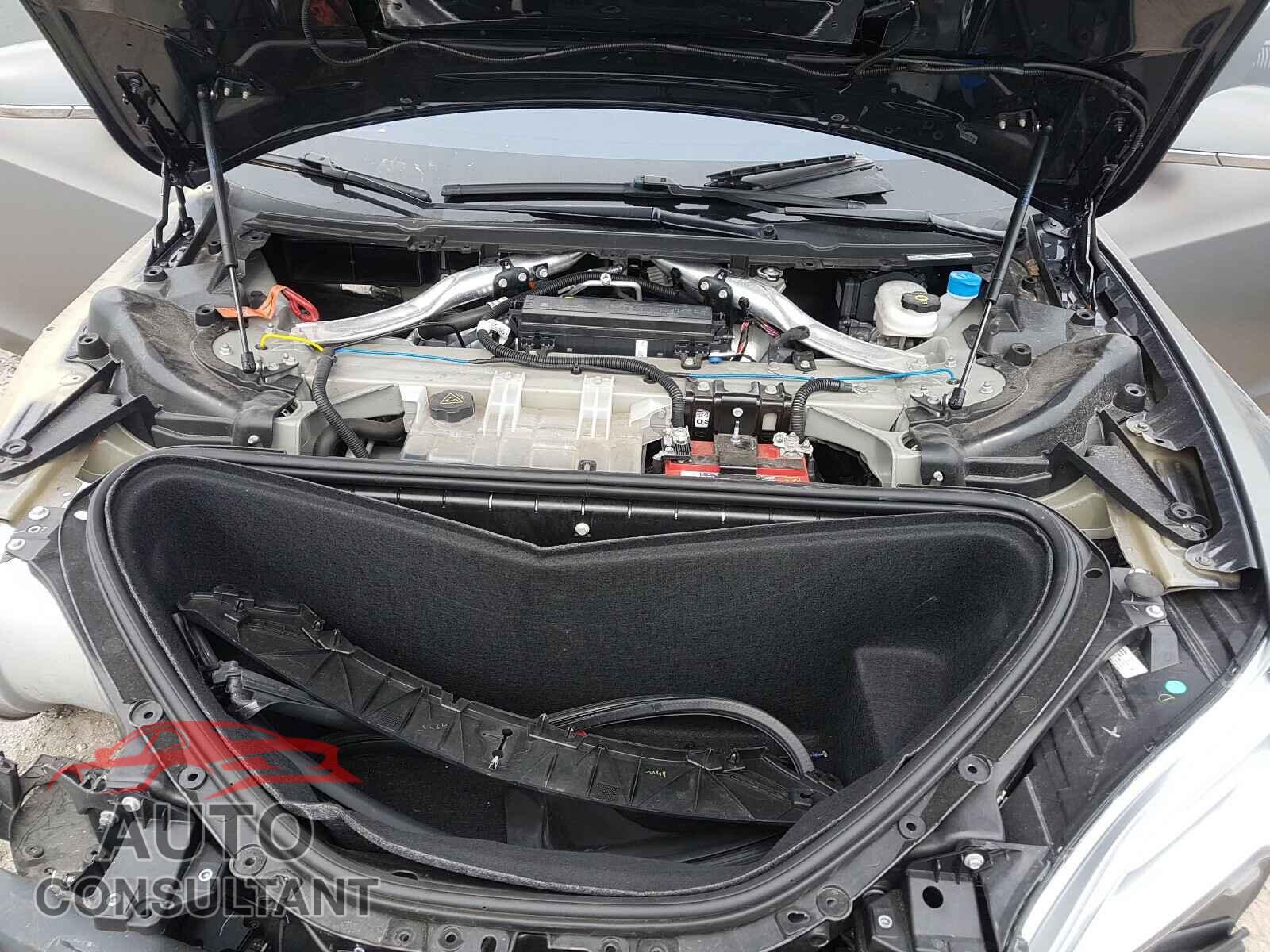 TESLA MODEL S 2018 - 5YJSA1E21JF291424