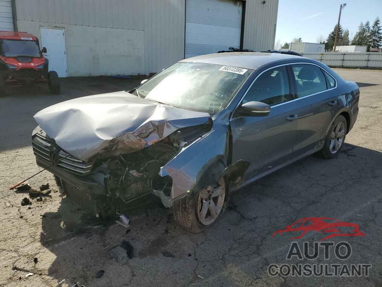 VOLKSWAGEN PASSAT 2013 - 1VWBP7A30DC055233