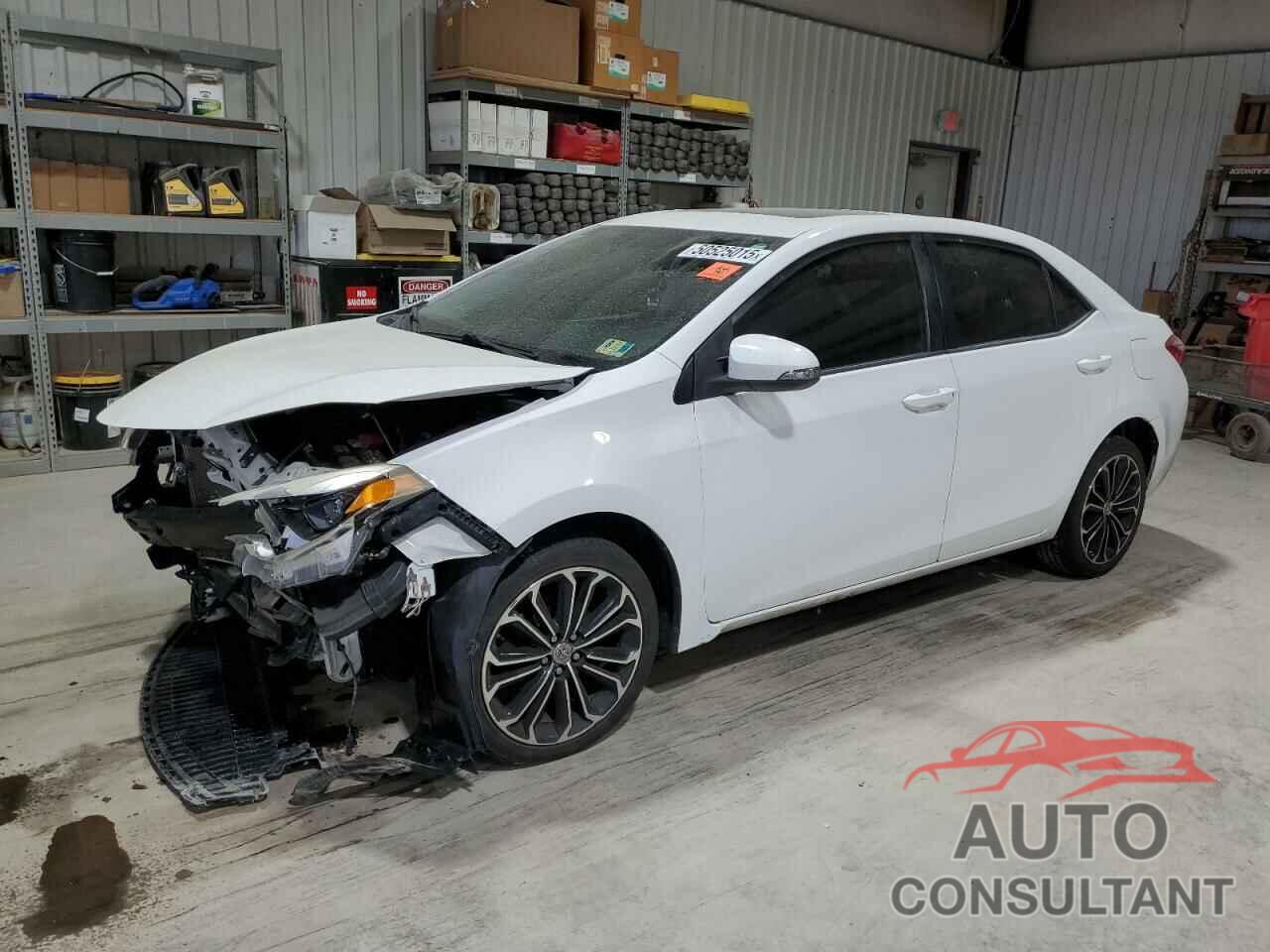 TOYOTA COROLLA 2015 - 2T1BURHE2FC458462