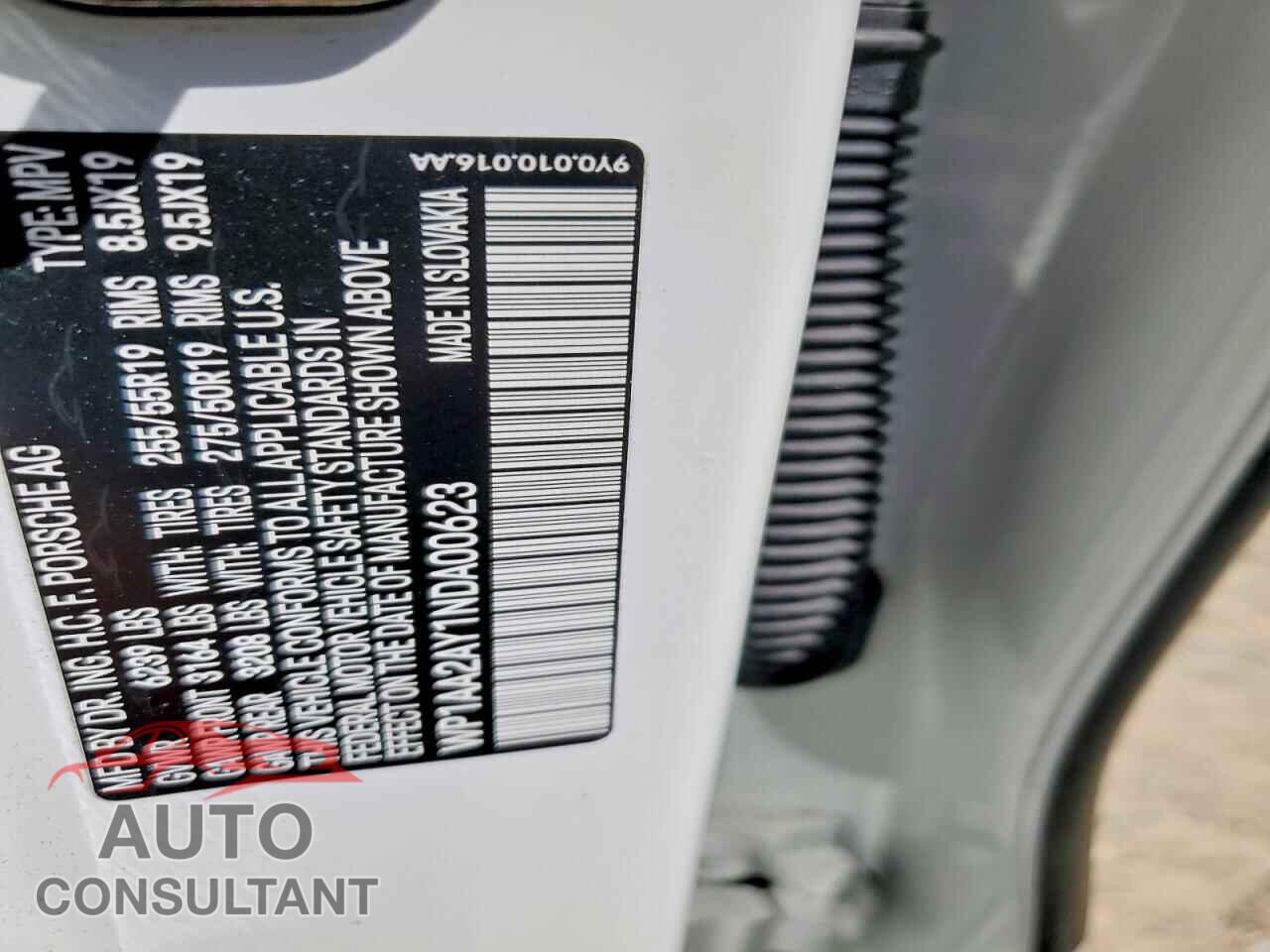PORSCHE CAYENNE 2022 - WP1AA2AY1NDA00623
