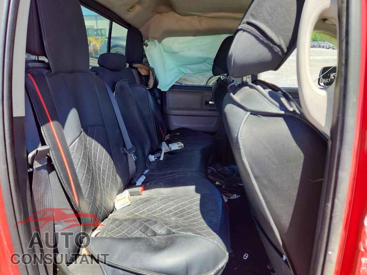 DODGE RAM 1500 2012 - 1C6RD7GP3CS292721