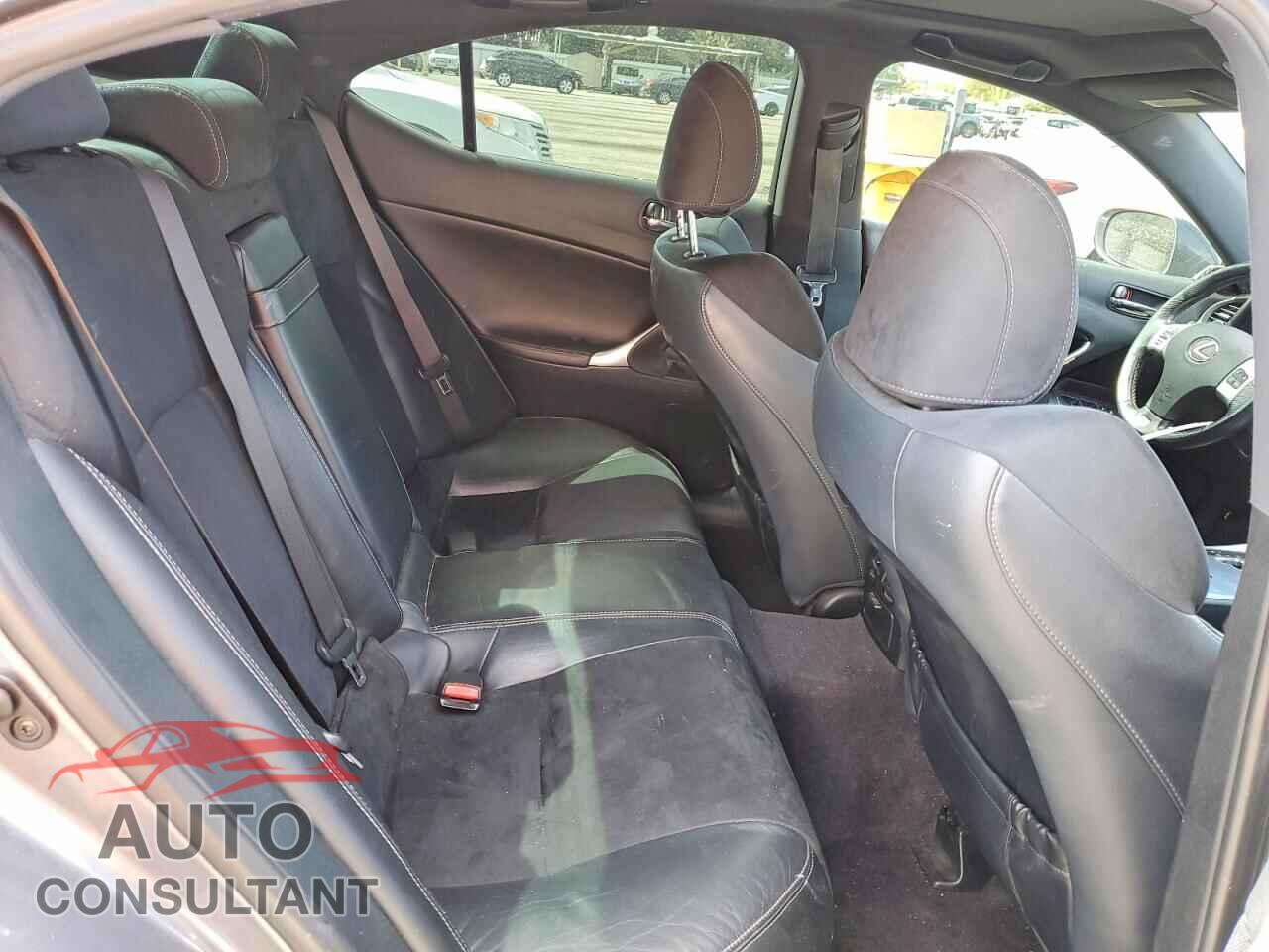 LEXUS IS 2012 - JTHBF5C23C5166360