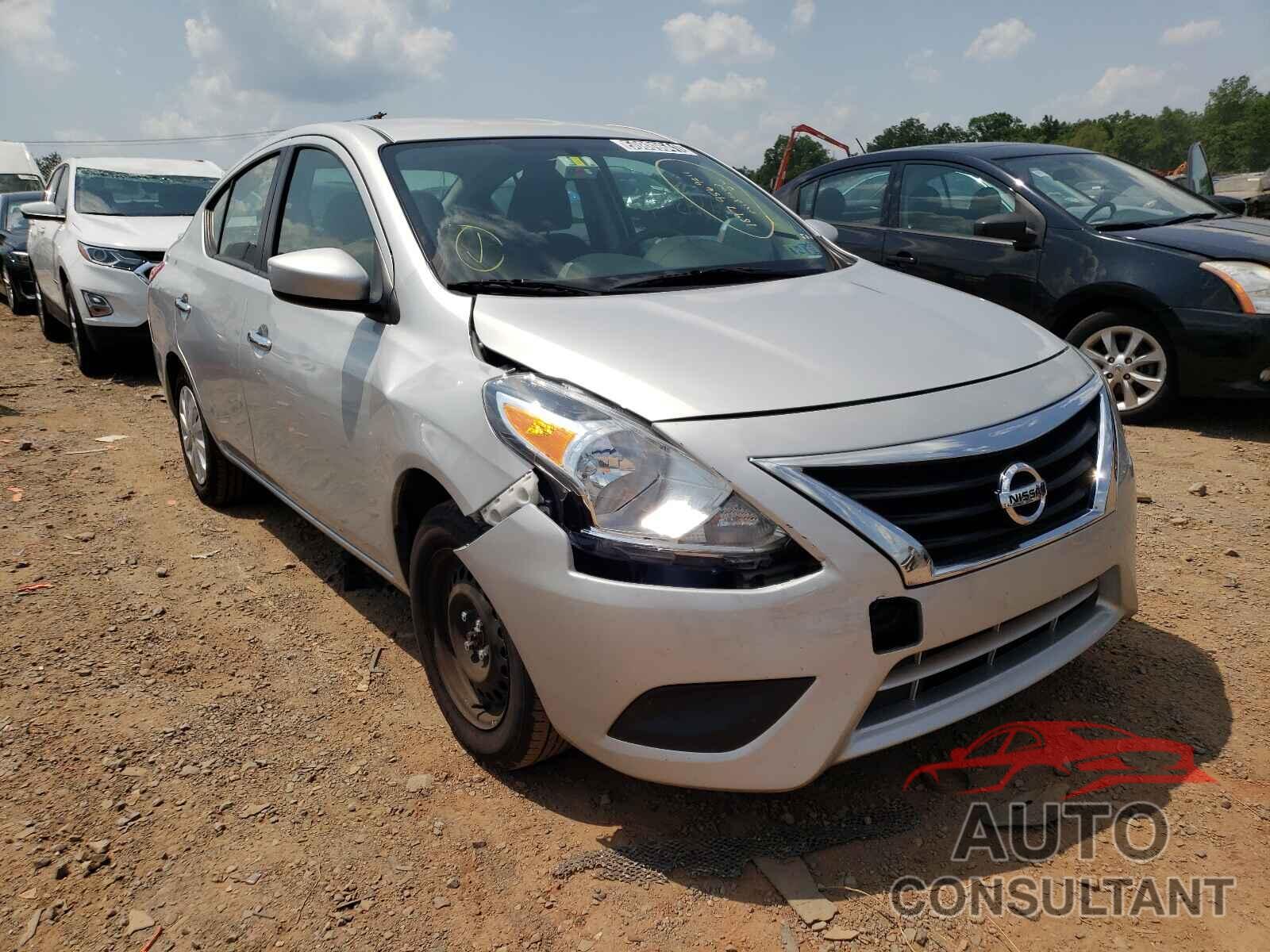 NISSAN VERSA 2019 - 3N1CN7AP0KL872805