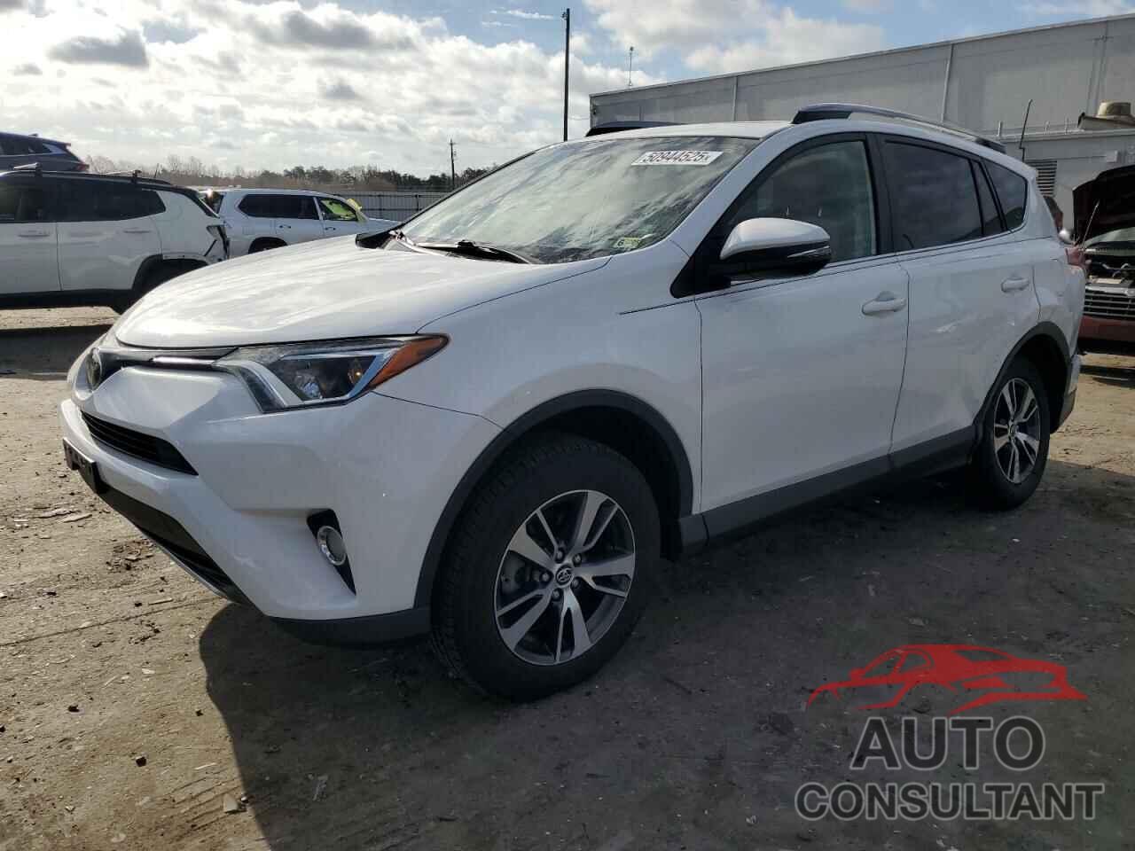 TOYOTA RAV4 2018 - JTMRFREV6JD223796