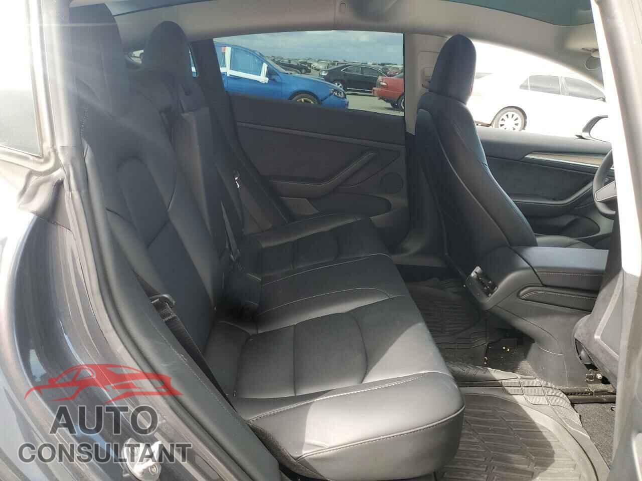 TESLA MODEL 3 2023 - 5YJ3E1EA2PF432638