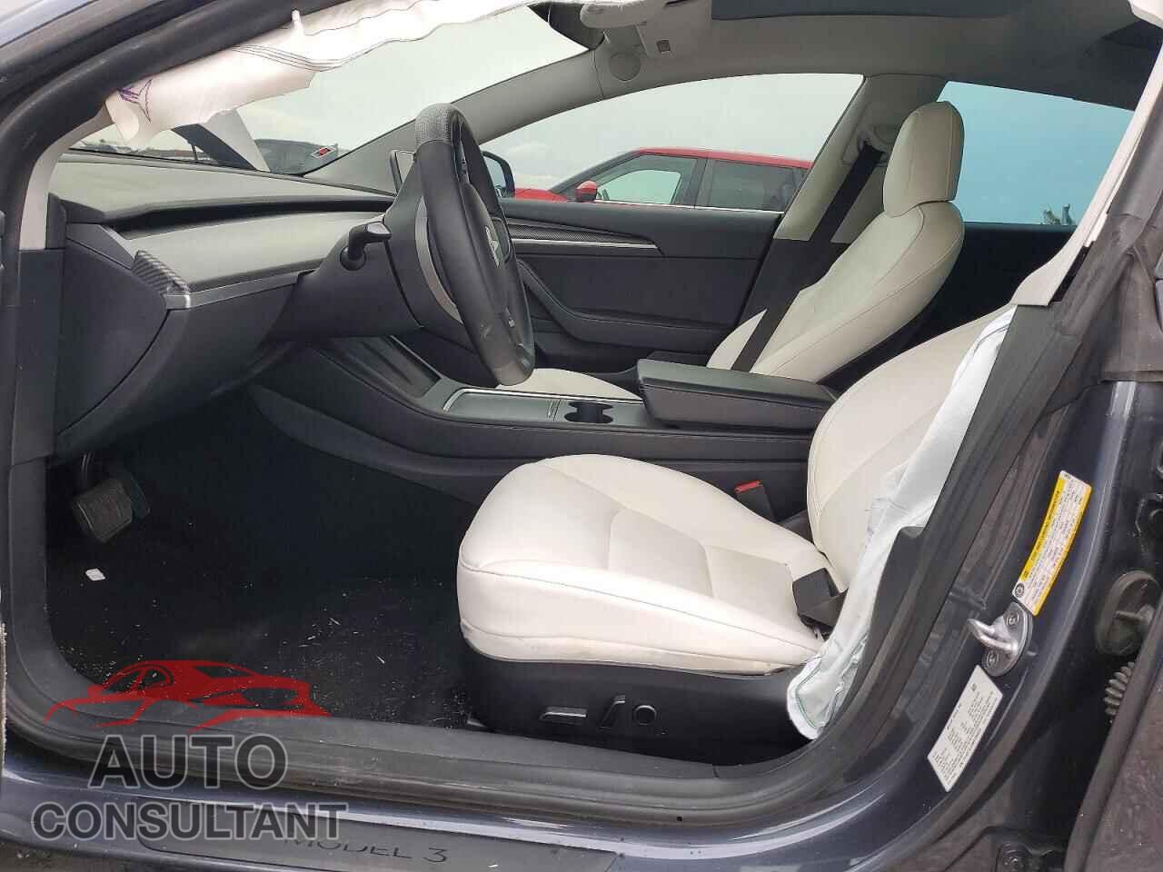 TESLA MODEL 3 2021 - 5YJ3E1EA9MF096059