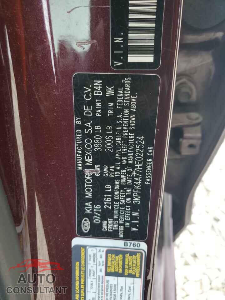 KIA FORTE 2017 - 3KPFK4A77HE022524