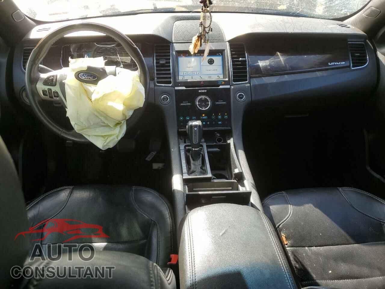 FORD TAURUS 2017 - 1FAHP2F80HG117853