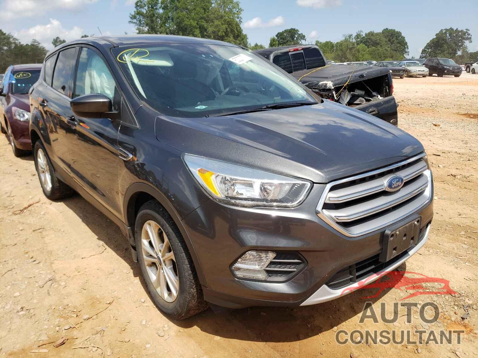 FORD ESCAPE 2017 - 1FMCU0GD3HUD72278