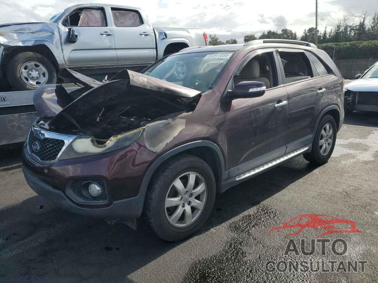KIA SORENTO 2012 - 5XYKT3A65CG303682