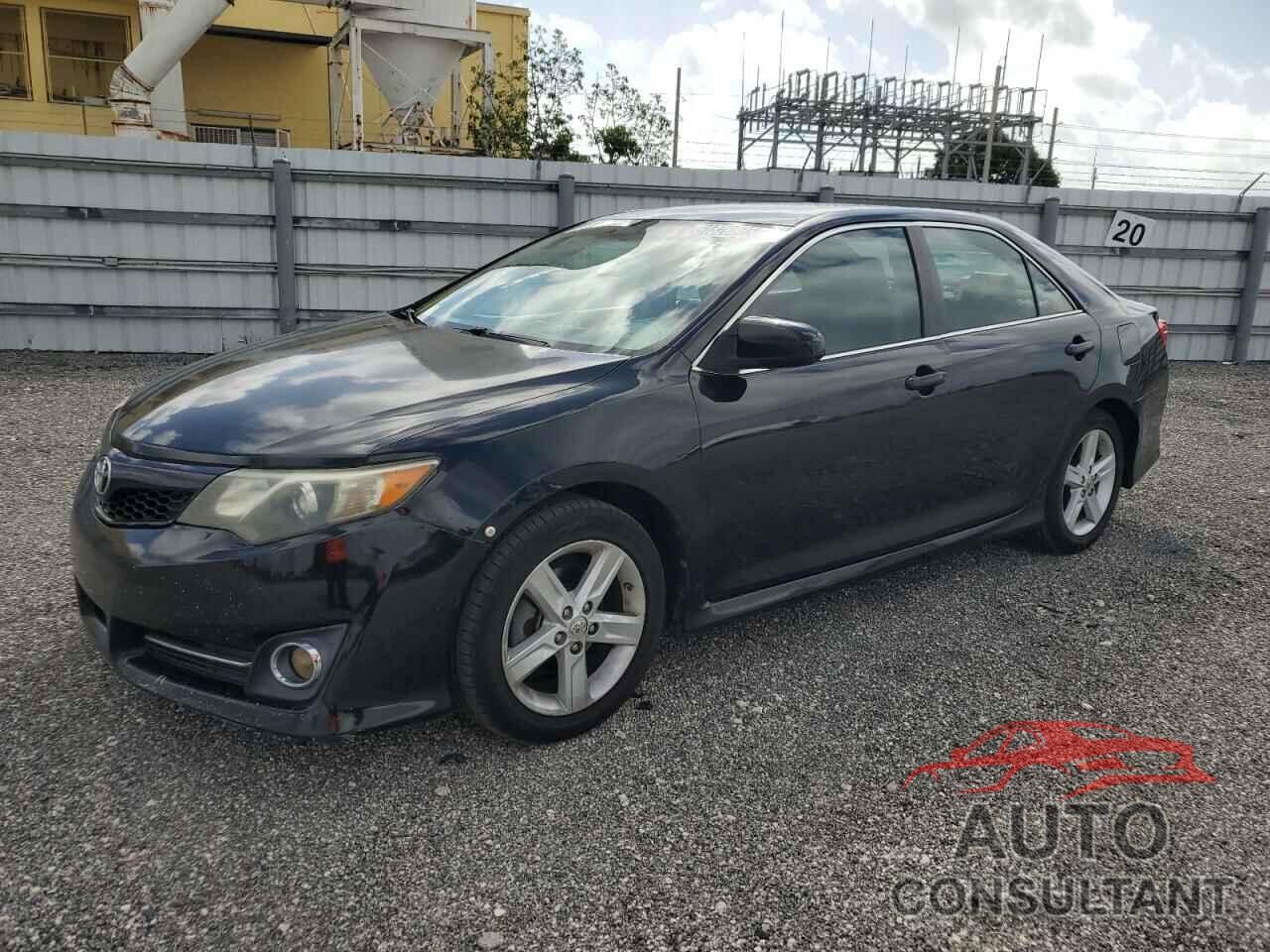 TOYOTA CAMRY 2013 - 4T1BF1FKXDU256310