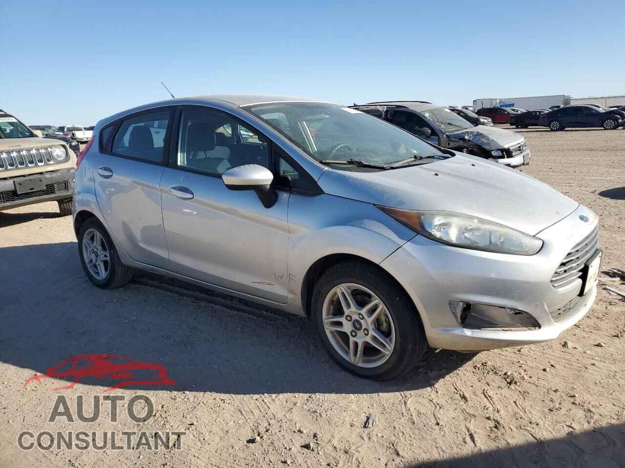 FORD FIESTA 2018 - 3FADP4EJ4JM123777