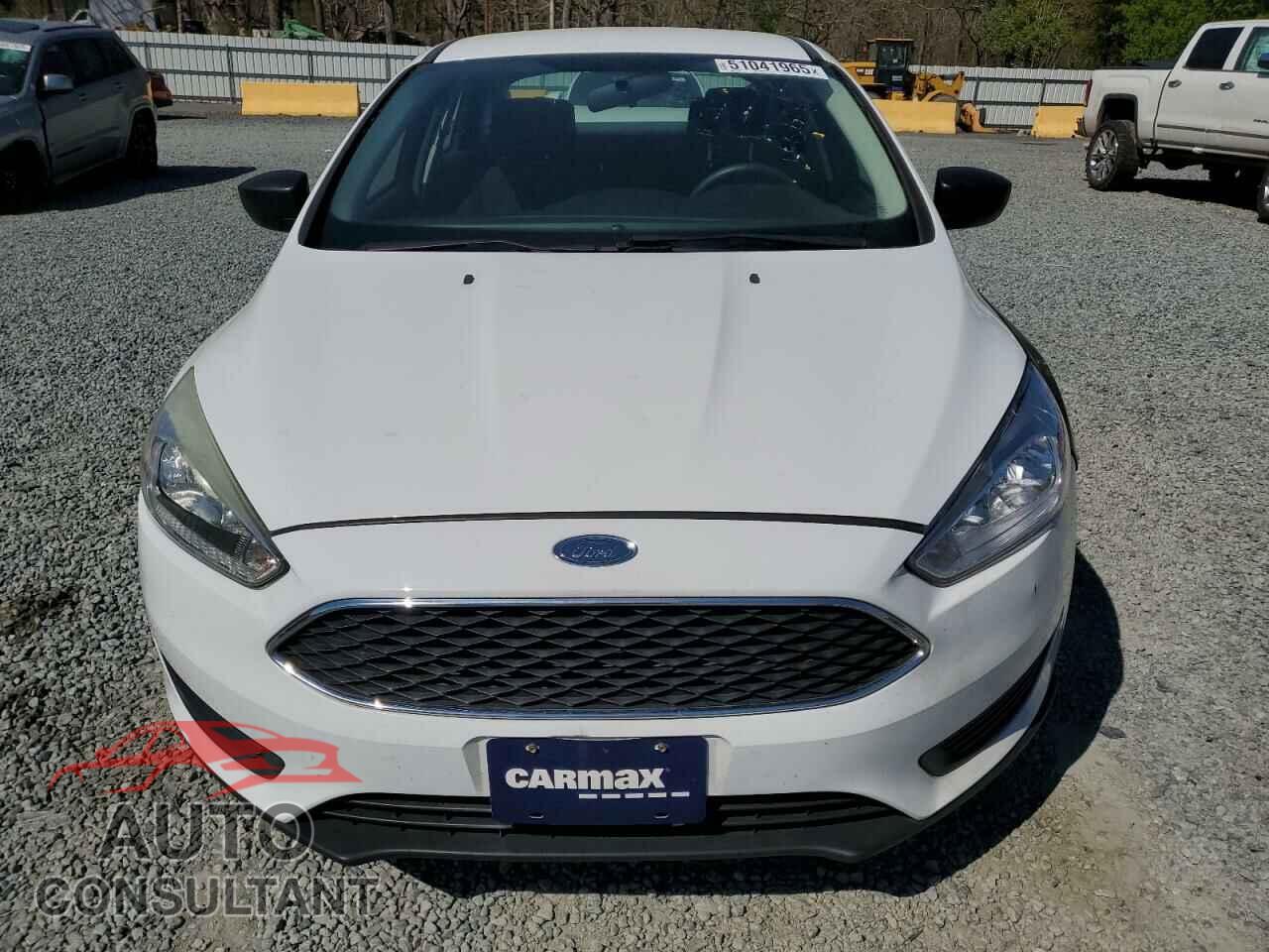 FORD FOCUS 2015 - 1FADP3E27FL350327