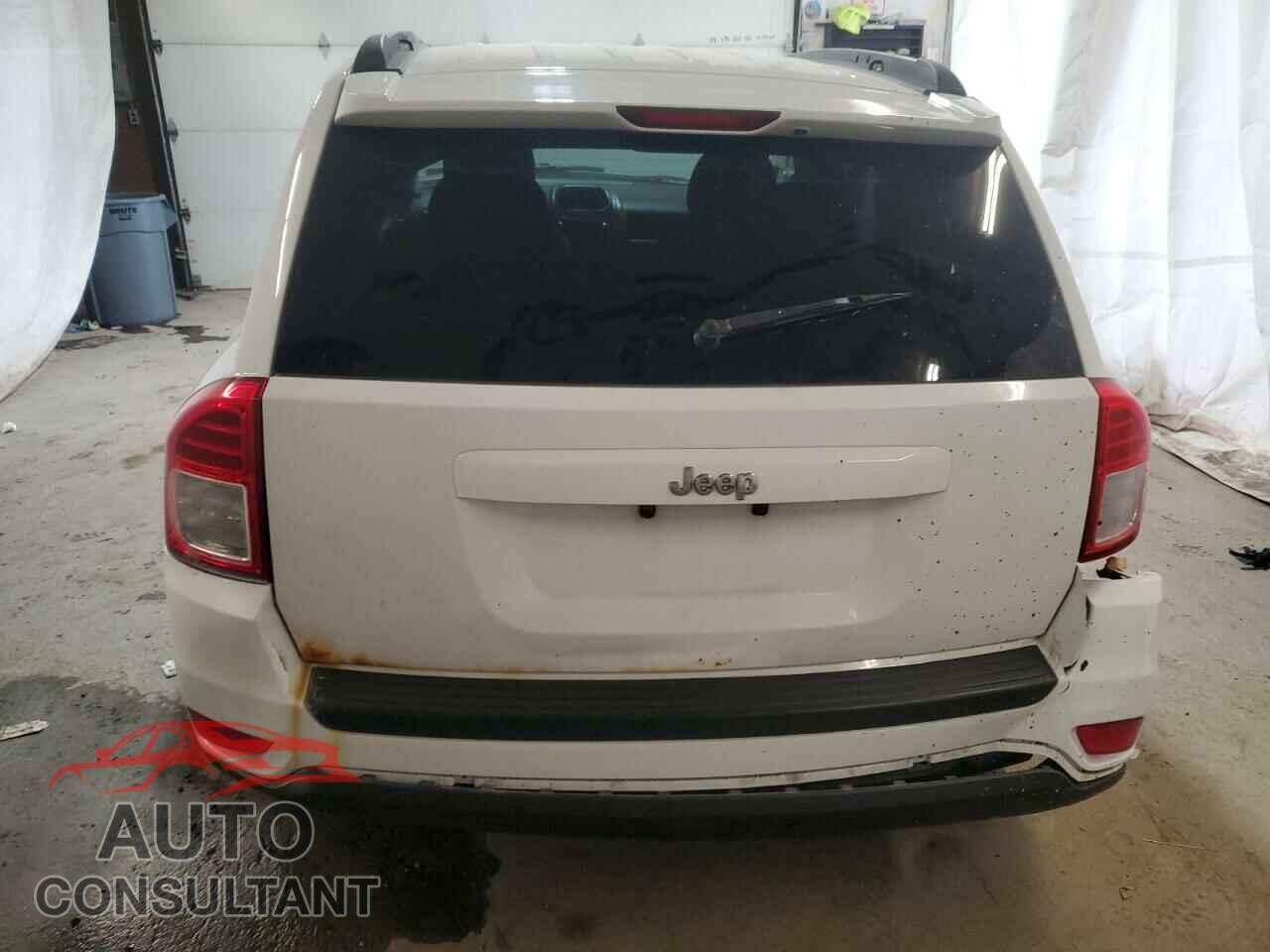 JEEP COMPASS 2011 - 1J4NT1FA1BD285509