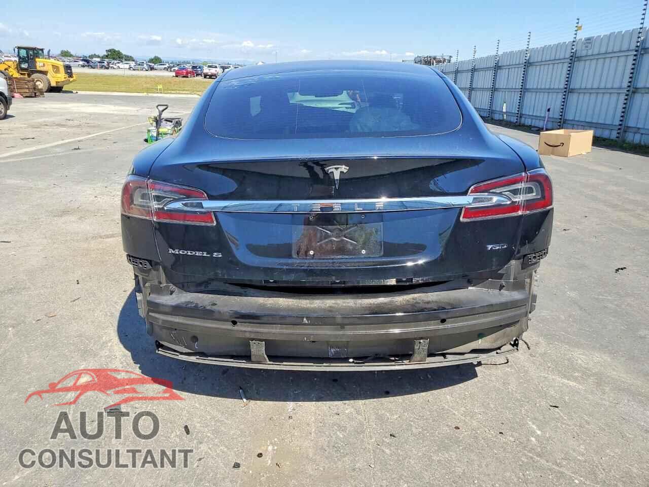 TESLA MODEL S 2018 - 5YJSA1E27JF280895