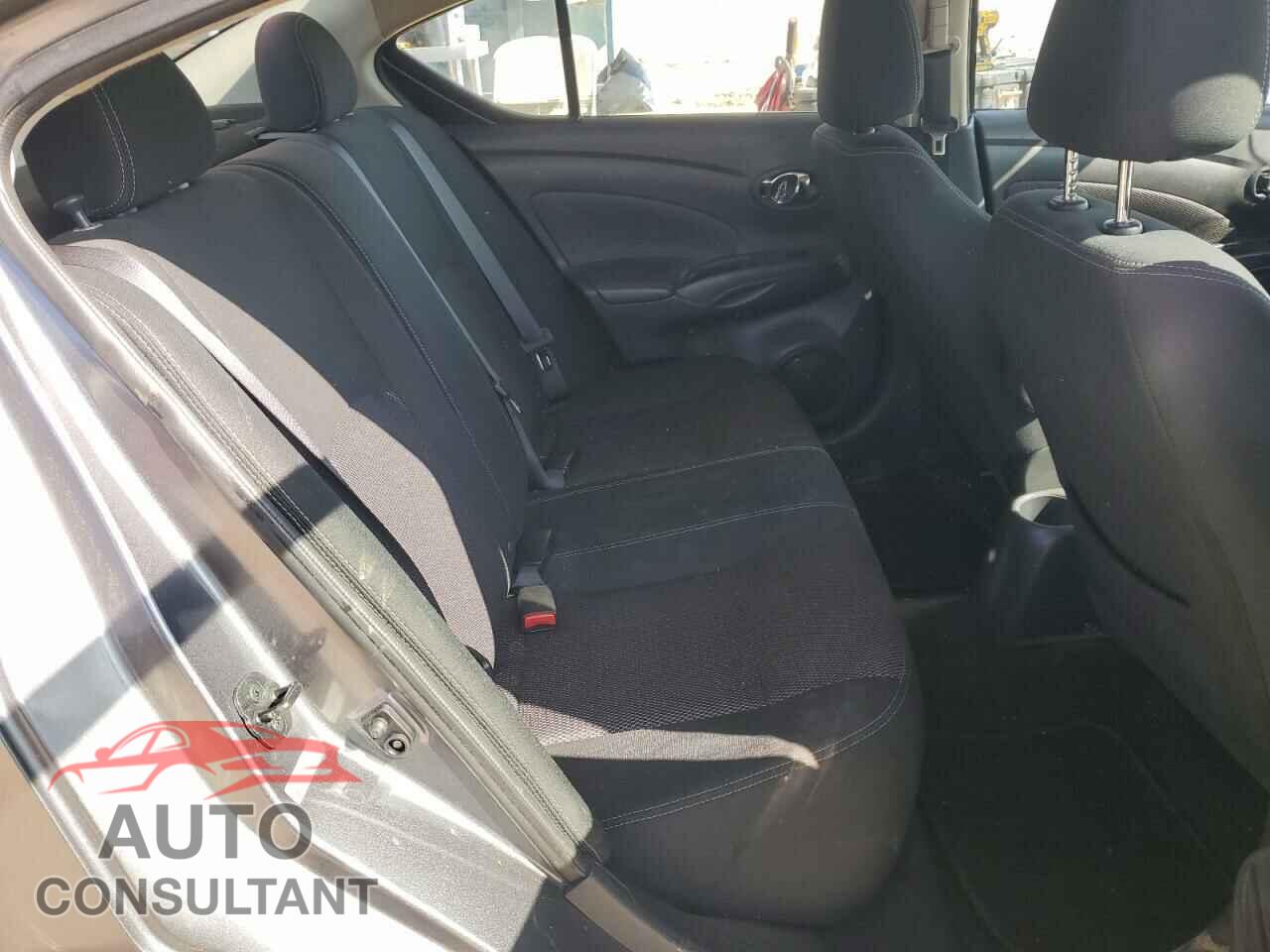 NISSAN VERSA 2017 - 3N1CN7AP1HL839191