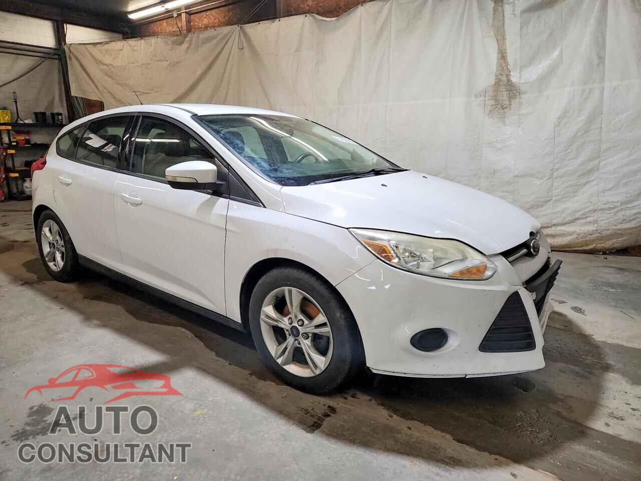 FORD FOCUS 2014 - 1FADP3K28EL262437