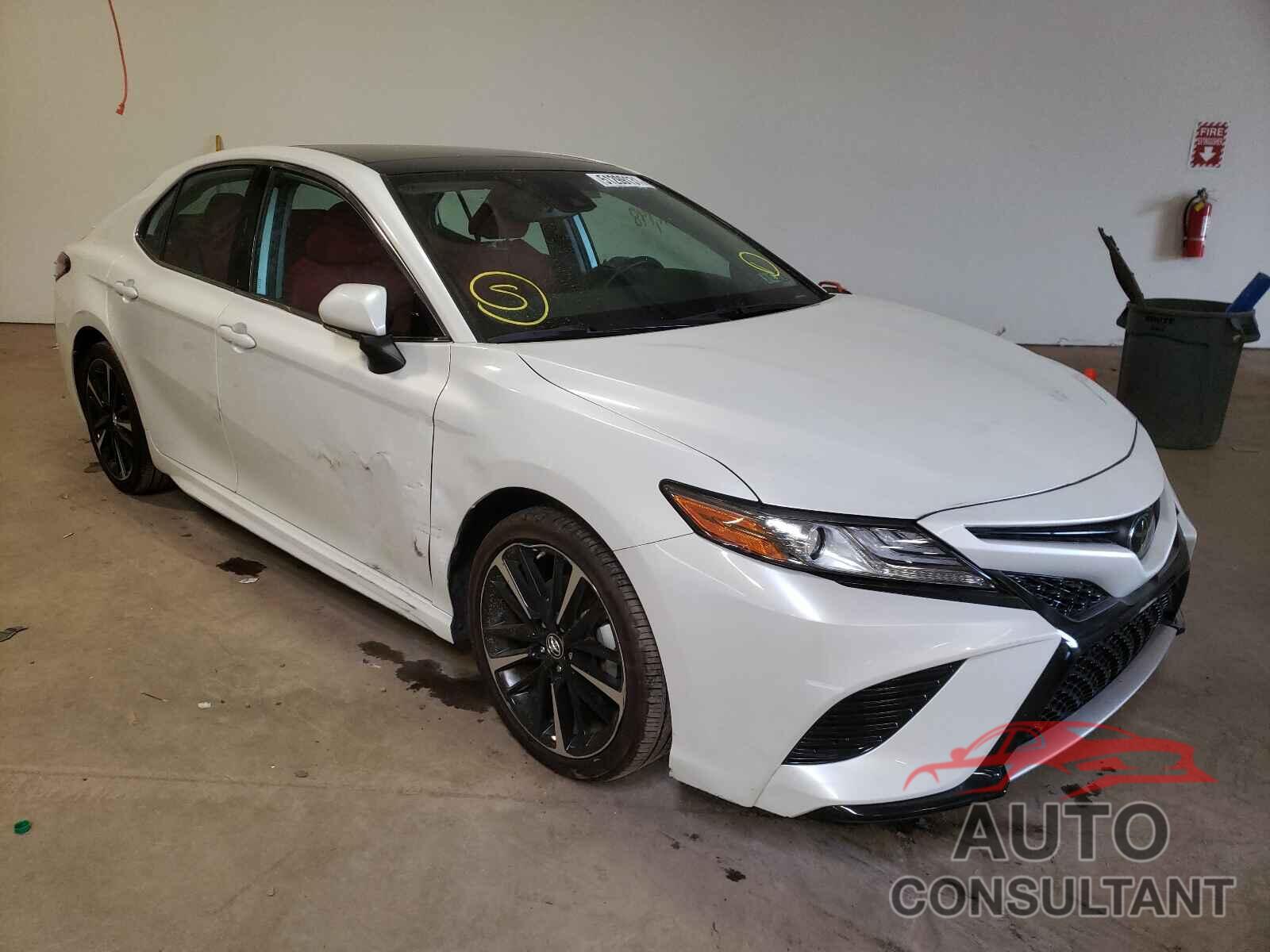 TOYOTA CAMRY 2019 - 4T1B61HK2KU819022