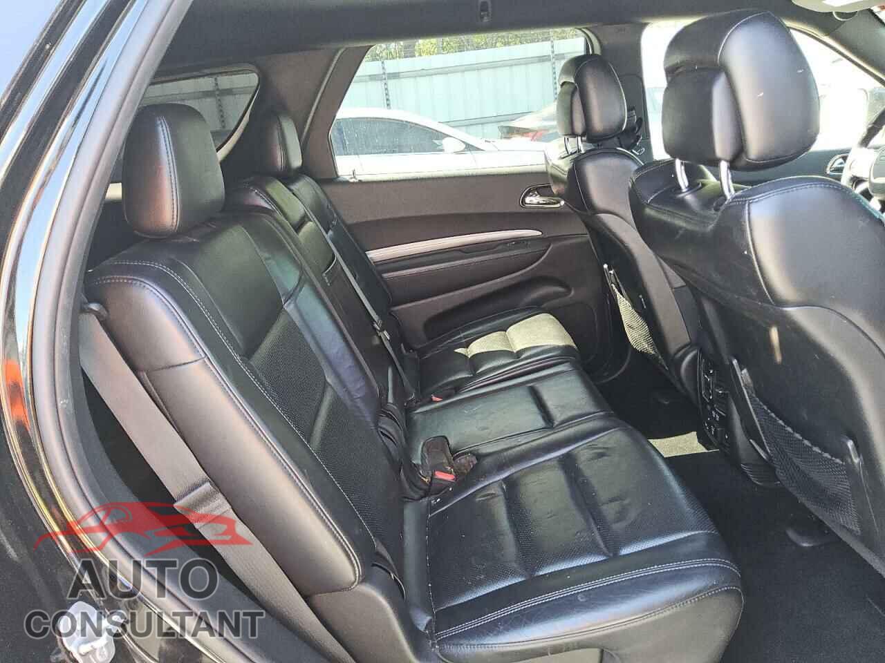 DODGE DURANGO 2019 - 1C4SDHCT8KC650813