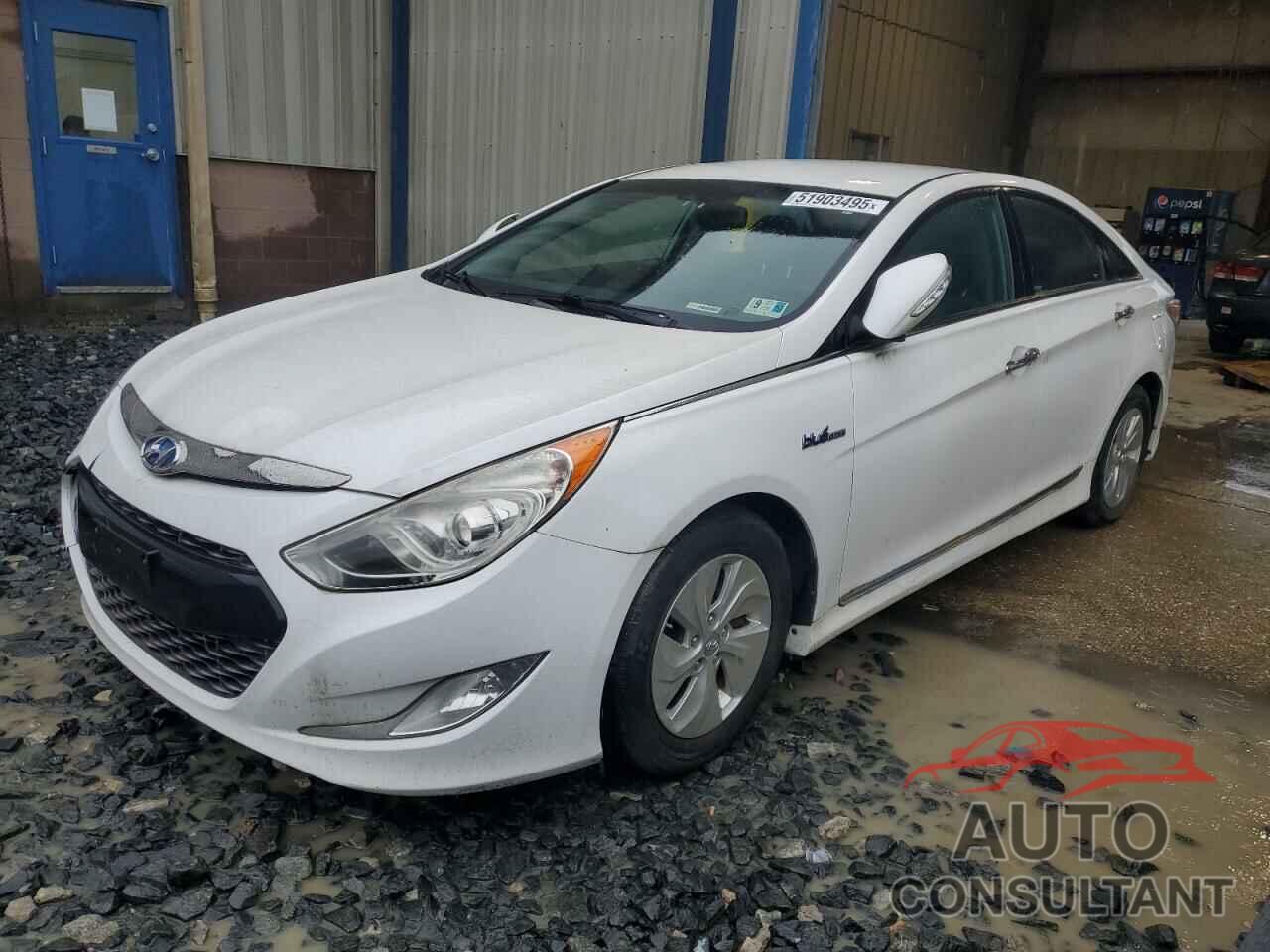 HYUNDAI SONATA 2013 - KMHEC4A43DA070660