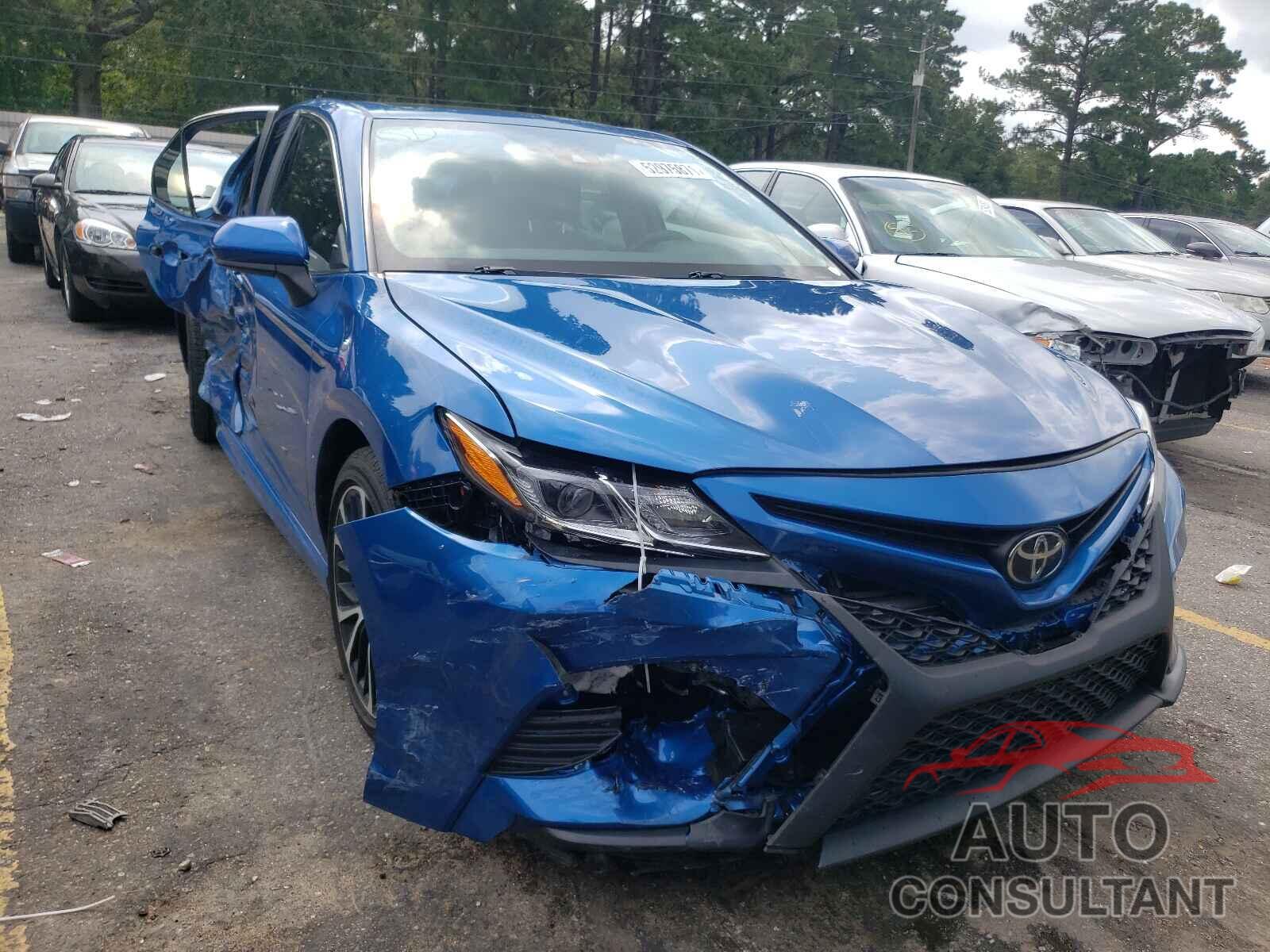 TOYOTA CAMRY 2020 - 4T1G11AKXLU395346